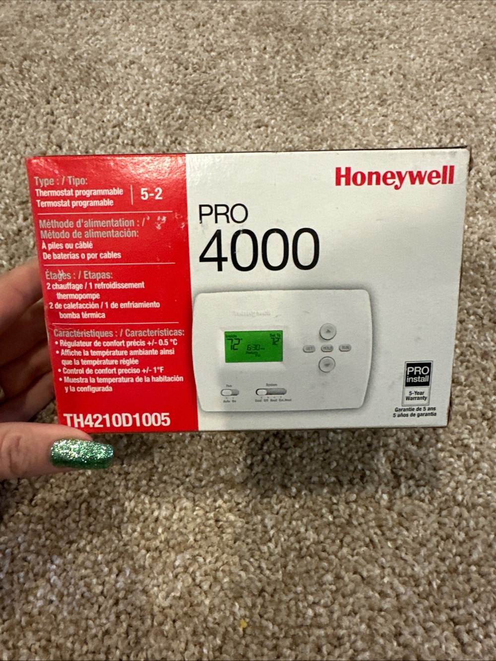 Honeywell PRO 4000 Thermostat - White with Green Display New Open Box